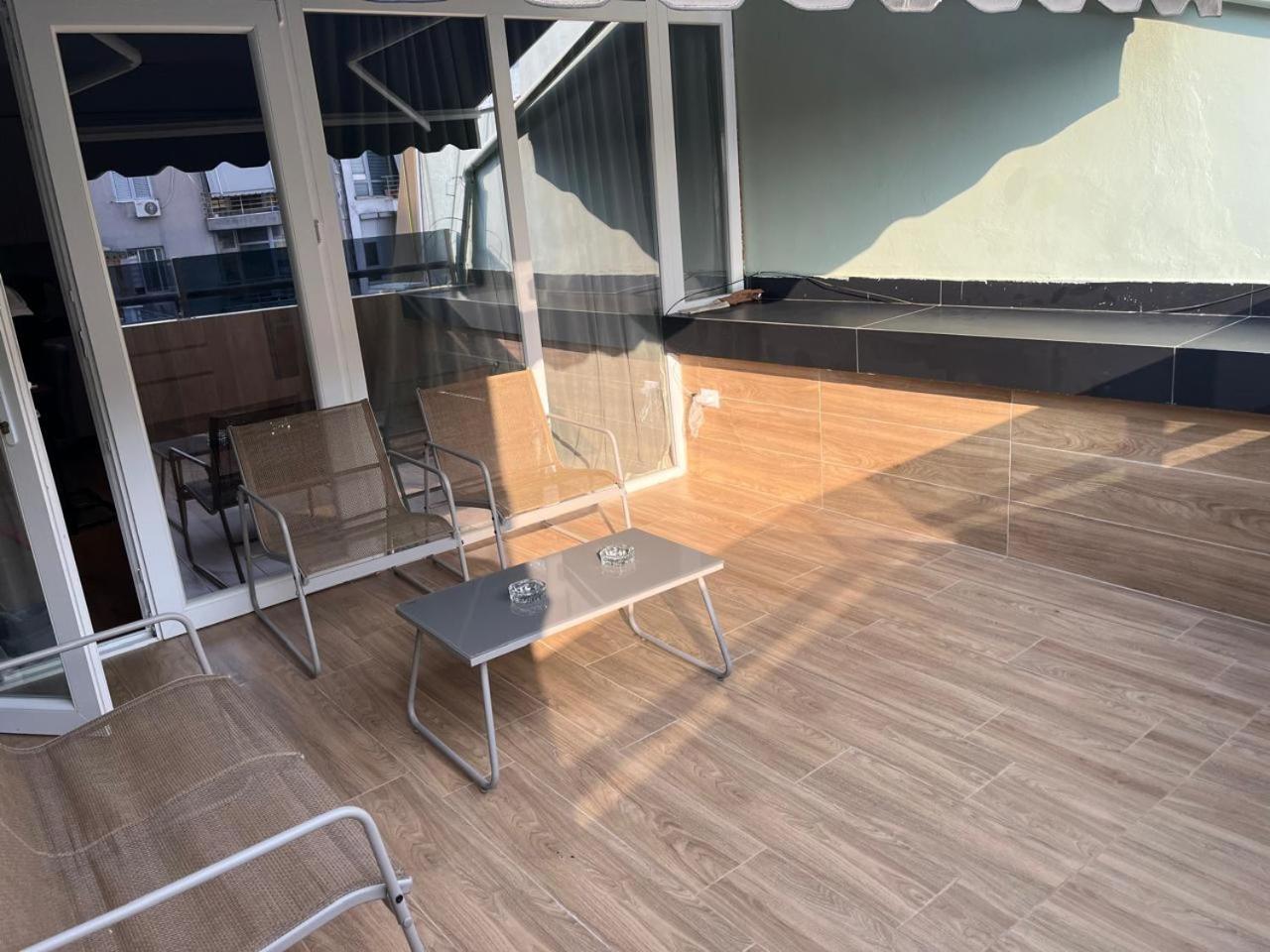 Luxury Apartment At Condor Center Tirana Esterno foto